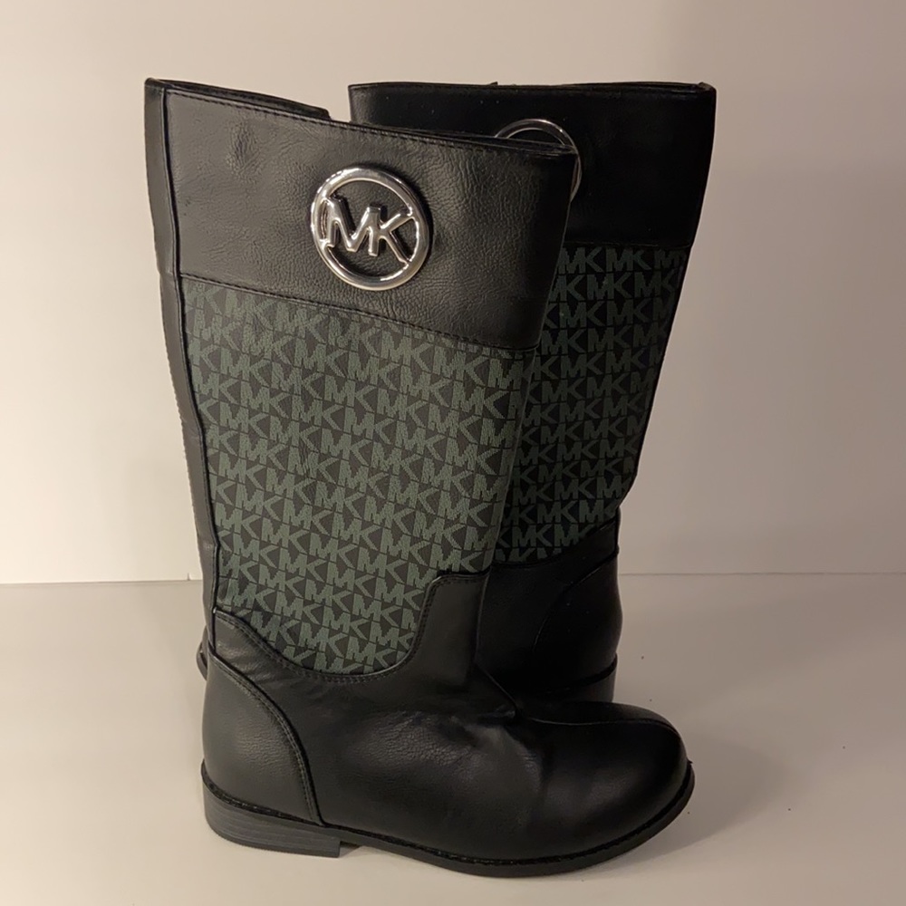 Michael Kors Calf boots size 2